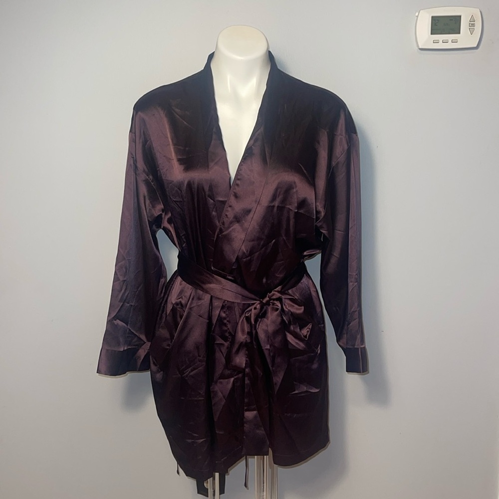 Victoria’s Secret Vintage 90’s Deep Purple NWT Short Robe with attached belt